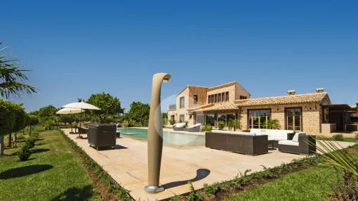 Spacious luxury finca with large garden in Llucmajor in Mallorca 