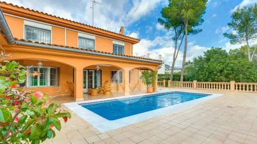 Magnificent Mediterranean-style villa in San Agustin, Palma, Mallorca 