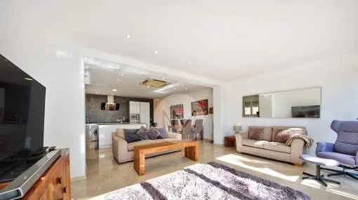 Bright ground floor apartment in La Bonanova, Palma, Mallorca Bright ground floor apartment in La Bonanova, Palma, Mallorca