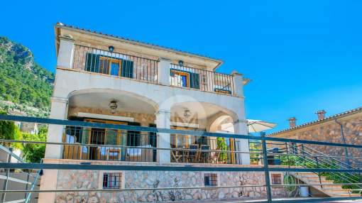 Mediterranean-style villa in Valldemossa in Mallorca Mediterranean-style villa in Valldemossa in Mallorca