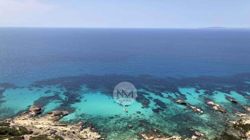 Front line plot in Sa Torre in Llucmajor in Mallorca Front line plot in Sa Torre in Llucmajor in Mallorca