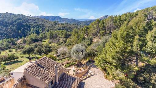 Traditional-style finca in Sa Coma Freda in Mallorca Traditional-style finca in Sa Coma Freda in Mallorca