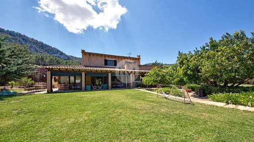 Mediterranean-style villa in Esporles in Mallorca Mediterranean-style villa in Esporles in Mallorca