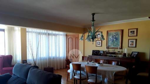 Beautiful apartment for rent with sea view and garage in Palma de Mallorca. Beautiful apartment for rent with sea view and garage in Palma de Mallorca.