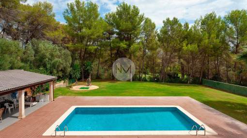 Renovated villa for sale in a quiet area, in Son Quint, Palma de Mallorca Renovated villa for sale in a quiet area, in Son Quint, Palma de Mallorca