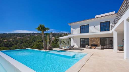 Reformed villa for sale in Puerto Andratx, Majorca Reformed villa for sale in Puerto Andratx, Majorca