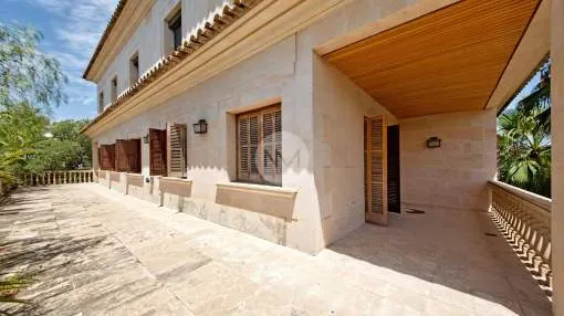 Luxury villa for sale in San Cayetano area, schools, Palma de Mallorca 
