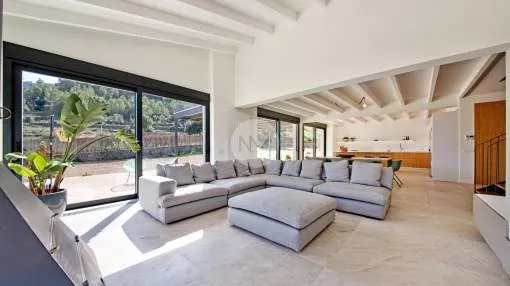 Modern villa for sale in Esporles, Majorca 
