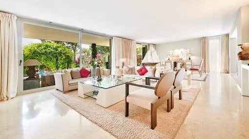 Fabulous villa for sale in the tranquil area of Sol de Mallorca, Majorca. Fabulous villa for sale in the tranquil area of Sol de Mallorca, Majorca.