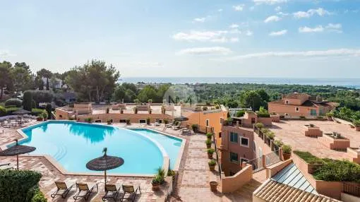 Fantastic apartment with beautiful sea views for sale in Bendinat, Majorca 
