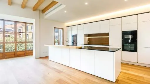 Spectacular, new penthouse-maisonette with terrace, for sale, old town Palma de Mallorca. Spectacular, new penthouse-maisonette with terrace, for sale, old town Palma de Mallorca.