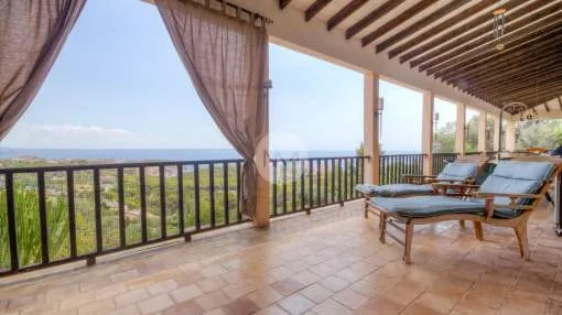 Excellent villa for sale with panoramic sea views in Genova in Majorca 