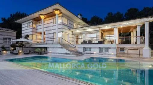 Magnificent Villa with stunning interior, extensive grounds and views to the bay of Palma Magnificent Villa with stunning interior, extensive grounds and views to the bay of Palma
