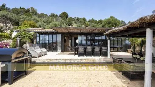 Beautiful Mediterranean Villa with sea views in Genova Beautiful Mediterranean Villa with sea views in Genova