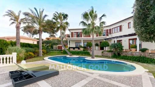Mediterranean villa with sea views Mediterranean villa with sea views