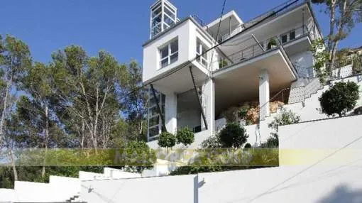 Minimalist designer Villa with sea view in the middle of Port Andratx Minimalist designer Villa with sea view in the middle of Port Andratx
