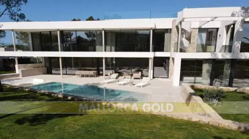 Newly built modern villa in Santa Ponsa with elevator Newly built modern villa in Santa Ponsa with elevator
