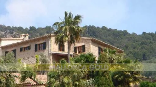 Stunning villa with pool and breath-taking views over the Tramuntana Mountains and Soller Valley