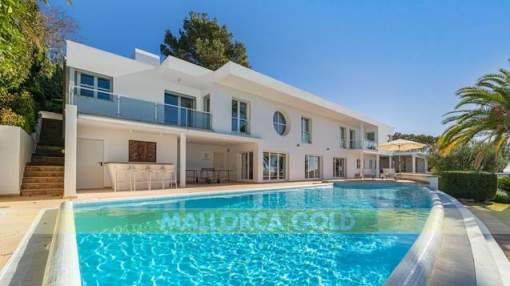 Modern Villa with stunning open sea views towards the Malgrat Islands and with a holiday rental license Modern Villa with stunning open sea views towards the Malgrat Islands and with a holiday rental license