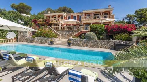 Mediterranean villa equipped and constructed with exqusite qualities and amazing views of Puerto Portals Mediterranean villa equipped and constructed with exqusite qualities and amazing views of Puerto Portals