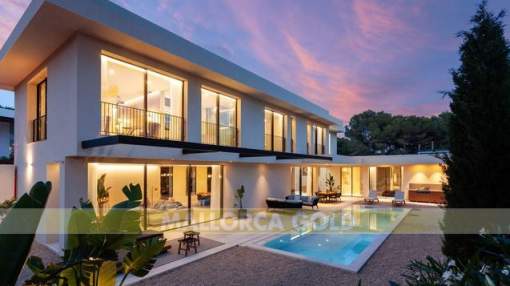 Beautiful modern villa with in Nova Santa Ponsa Beautiful modern villa with in Nova Santa Ponsa