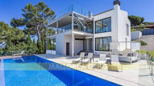 Project for a spectacular ultra-modern villa with sea views Project for a spectacular ultra-modern villa with sea views