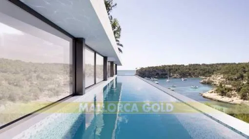 Plot with project, license and direct access to the beach of Portals Vells Plot with project, license and direct access to the beach of Portals Vells