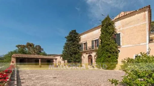 Country house with panoramic views in Sa Cabaneta Country house with panoramic views in Sa Cabaneta