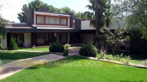 Beautifully located villa next to the golf course