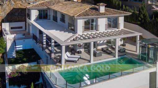 Contemporary villa with sensational sea views Contemporary villa with sensational sea views