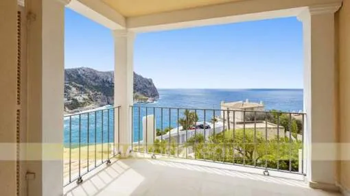 Completely renovated duplex with good sea views in a small community Completely renovated duplex with good sea views in a small community