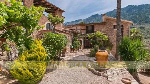 Historic Majorcan finca with views to the mountains and the Puig Major Historic Majorcan finca with views to the mountains and the Puig Major