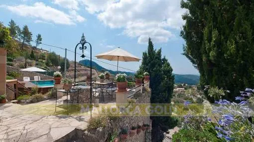 Lovingly restored historic Mediterranean house in an idyllic mountain village Lovingly restored historic Mediterranean house in an idyllic mountain village