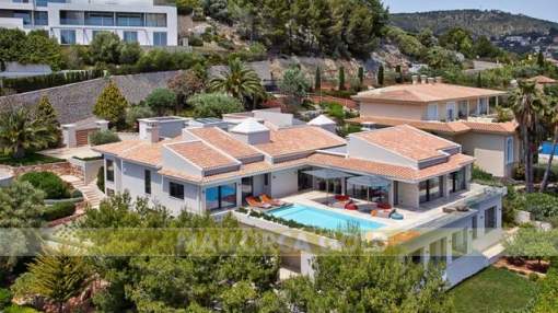 Exclusive detached villa with picturesque views in prime location of Son Vida Exclusive detached villa with picturesque views in prime location of Son Vida