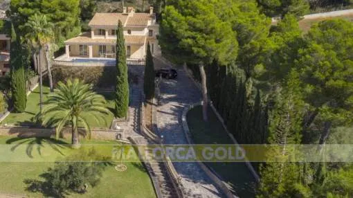 Noble Mediterranean-style villa with pool terrace and stunning sea views Noble Mediterranean-style villa with pool terrace and stunning sea views