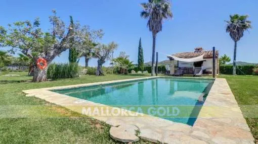 Tradition and comfort come together in a stunning villa in Alcudia Tradition and comfort come together in a stunning villa in Alcudia