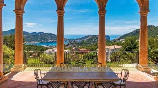 Investment ; Villa in Monport with panoramic views to the port and to La Mola Investment ; Villa in Monport with panoramic views to the port and to La Mola
