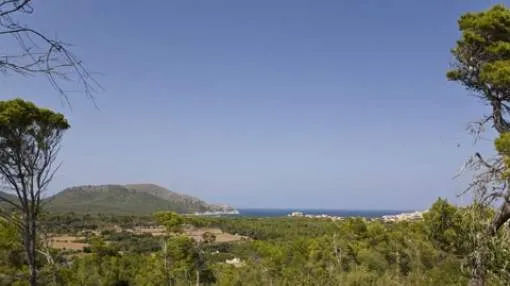 Unique plot with project and spectacular sea views Unique plot with project and spectacular sea views