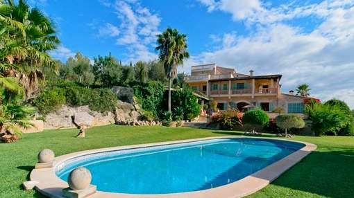 Idyllic situated delightful country house in Montuiri Idyllic situated delightful country house in Montuiri