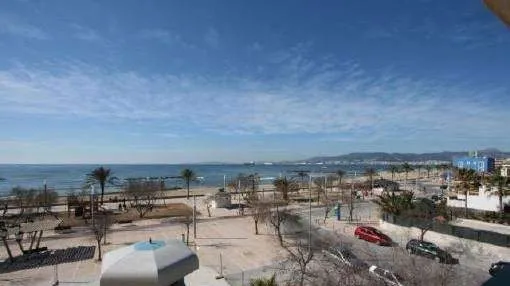 Penthouse with sea views in sought after location in Ciudad Jardin Penthouse with sea views in sought after location in Ciudad Jardin