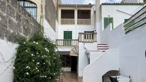 Great town house with plenty of terrace space in the pedestrian zone of Llucmajor Great town house with plenty of terrace space in the pedestrian zone of Llucmajor