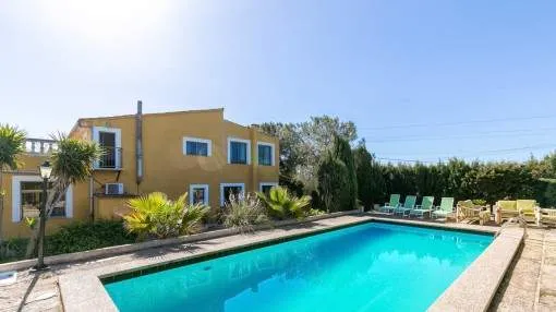 Spacious finca with pool and guest house in Llucmajor Spacious finca with pool and guest house in Llucmajor