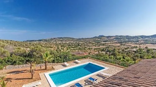 Large finca in Son Macia with spectacular views  and a 56 sqm swimming pool in Son Macia