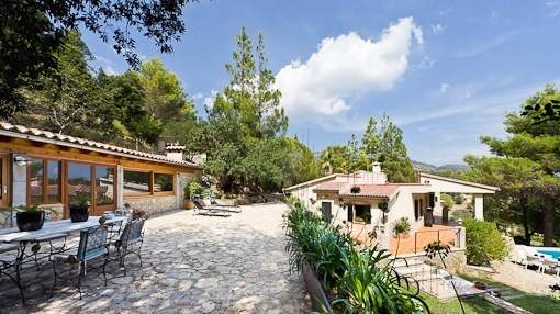 Mediterranean country house Mediterranean country house