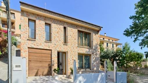Modern construction villa in Selva with bright spaces Modern construction villa in Selva with bright spaces