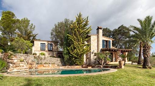 Romantic country house with fantastic panoramic views nearby Porreres Romantic country house with fantastic panoramic views nearby Porreres