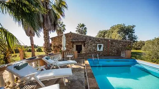 Idyllic authentic country house for keeping horses and self-supporters in Felanitx Idyllic authentic country house for keeping horses and self-supporters in Felanitx
