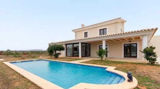 Exclusive, newly-built Finca with sea views near Cala Morlanda Exclusive, newly-built Finca with sea views near Cala Morlanda