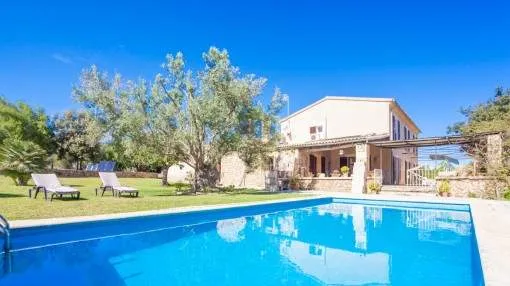 Natural stone finca with pool, views to the bay and a large plot near to Son Servera