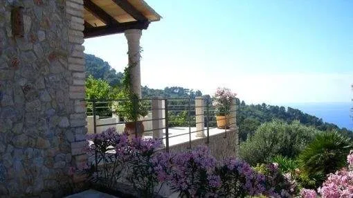 Comfortable Finca with sea views in Estellencs Comfortable Finca with sea views in Estellencs